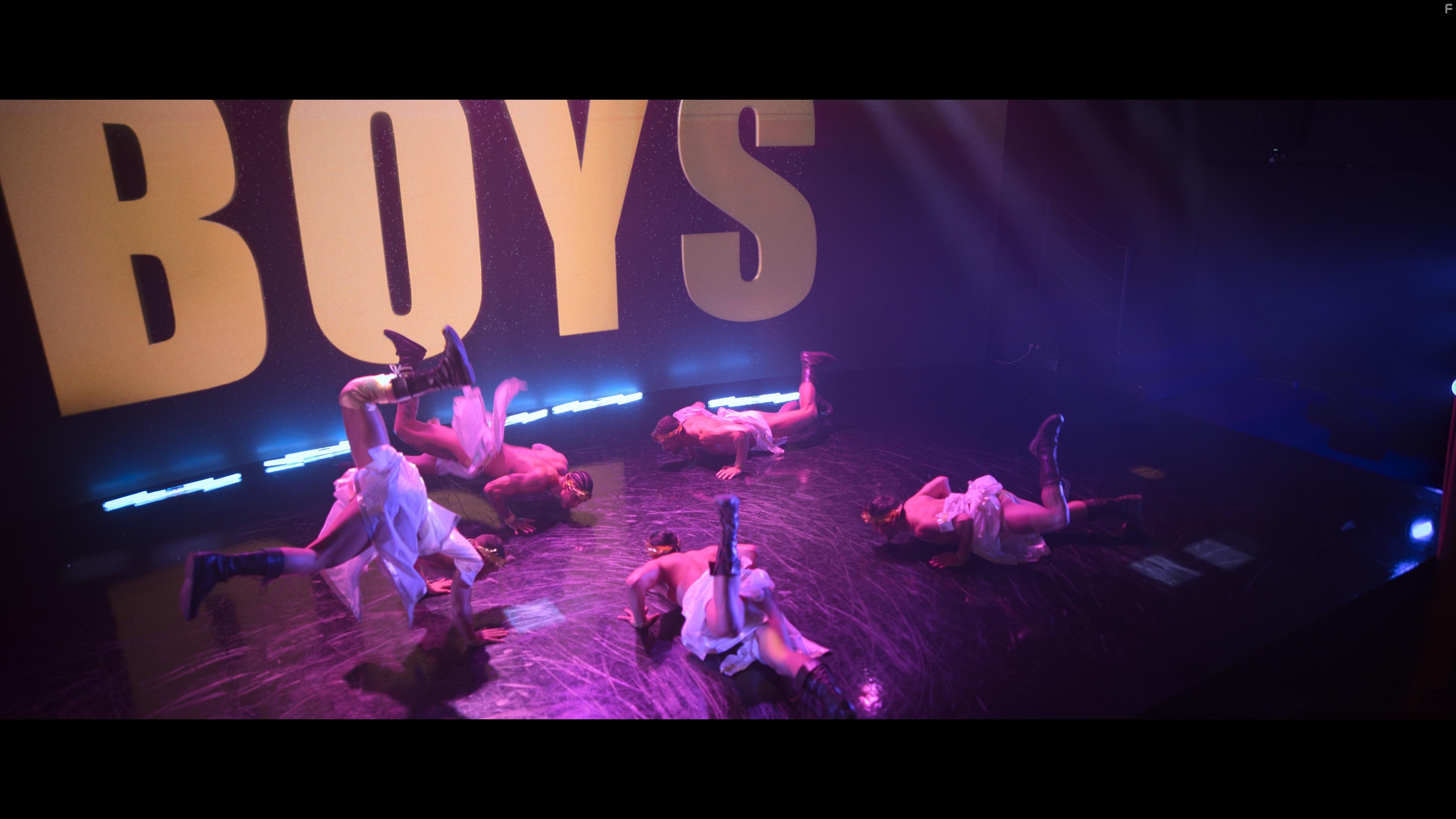 Raudel Ral Martiato, Jos de la Torre, Jess Mosquera, and Carlo Costanzia in Toy Boy: El precio de los dioses (2021)