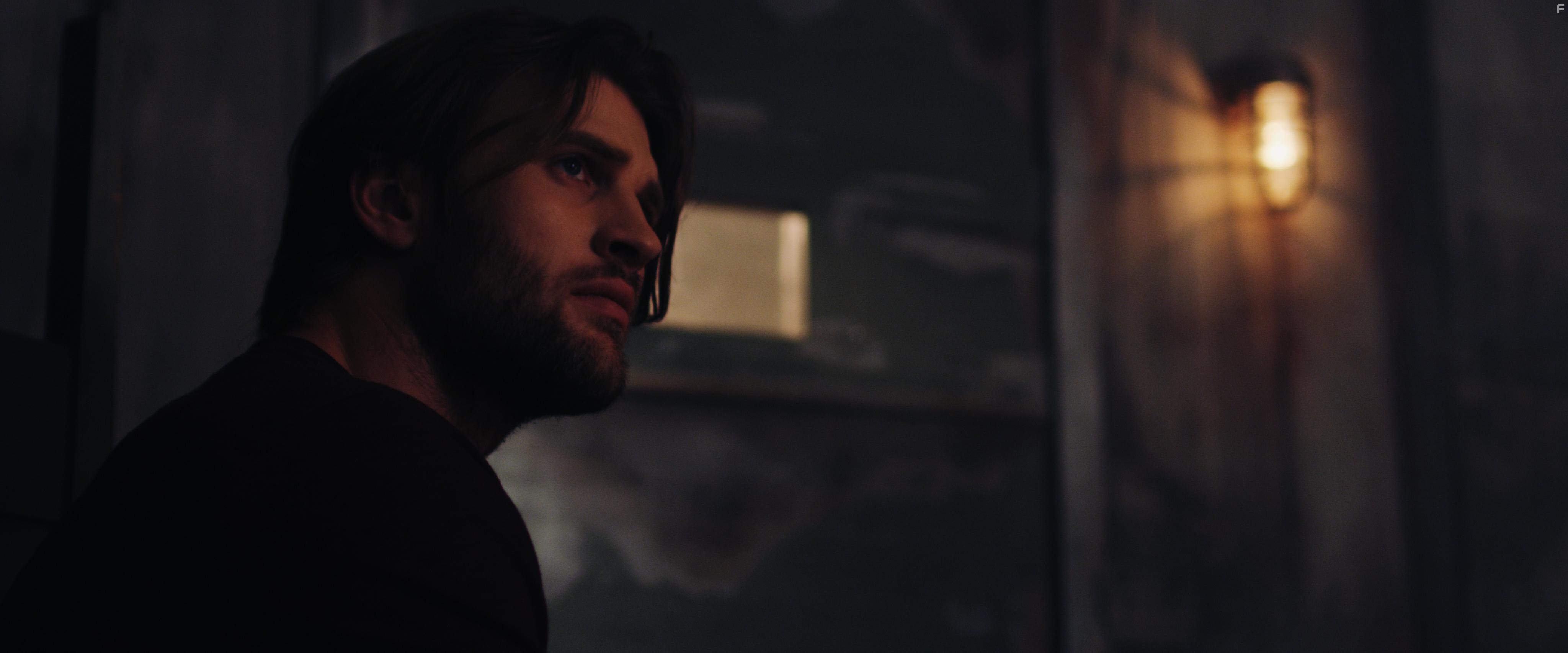 Jeremy Ninaber in Transference: Escape the Dark (2020)