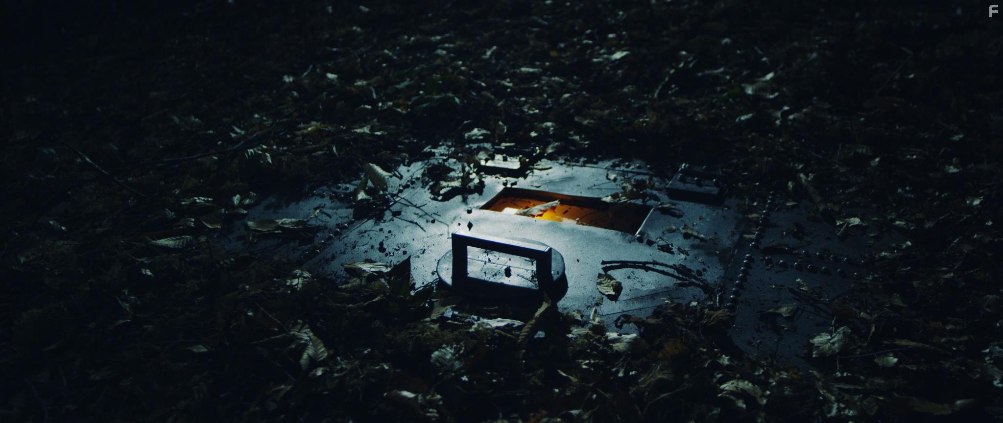 Transference: Escape the Dark (2020)