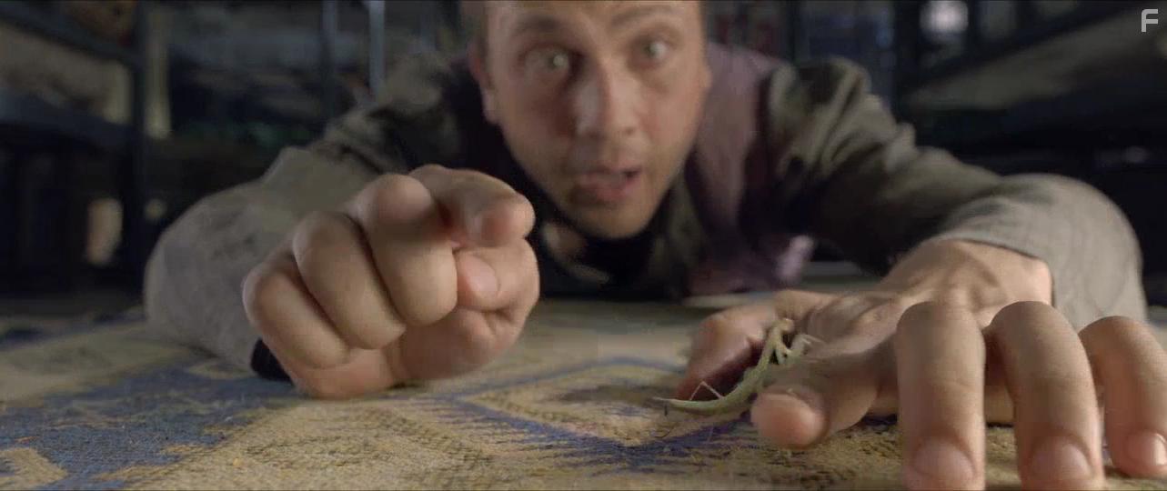 Aras Bulut Iynemli in Miracle in cell NO.7 (2019)