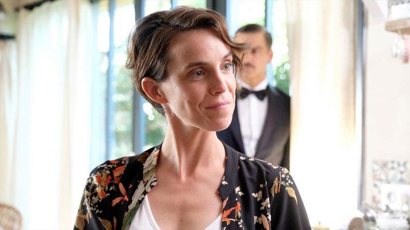 Franois Vincentelli and Carole Weyers in Double je (2019)