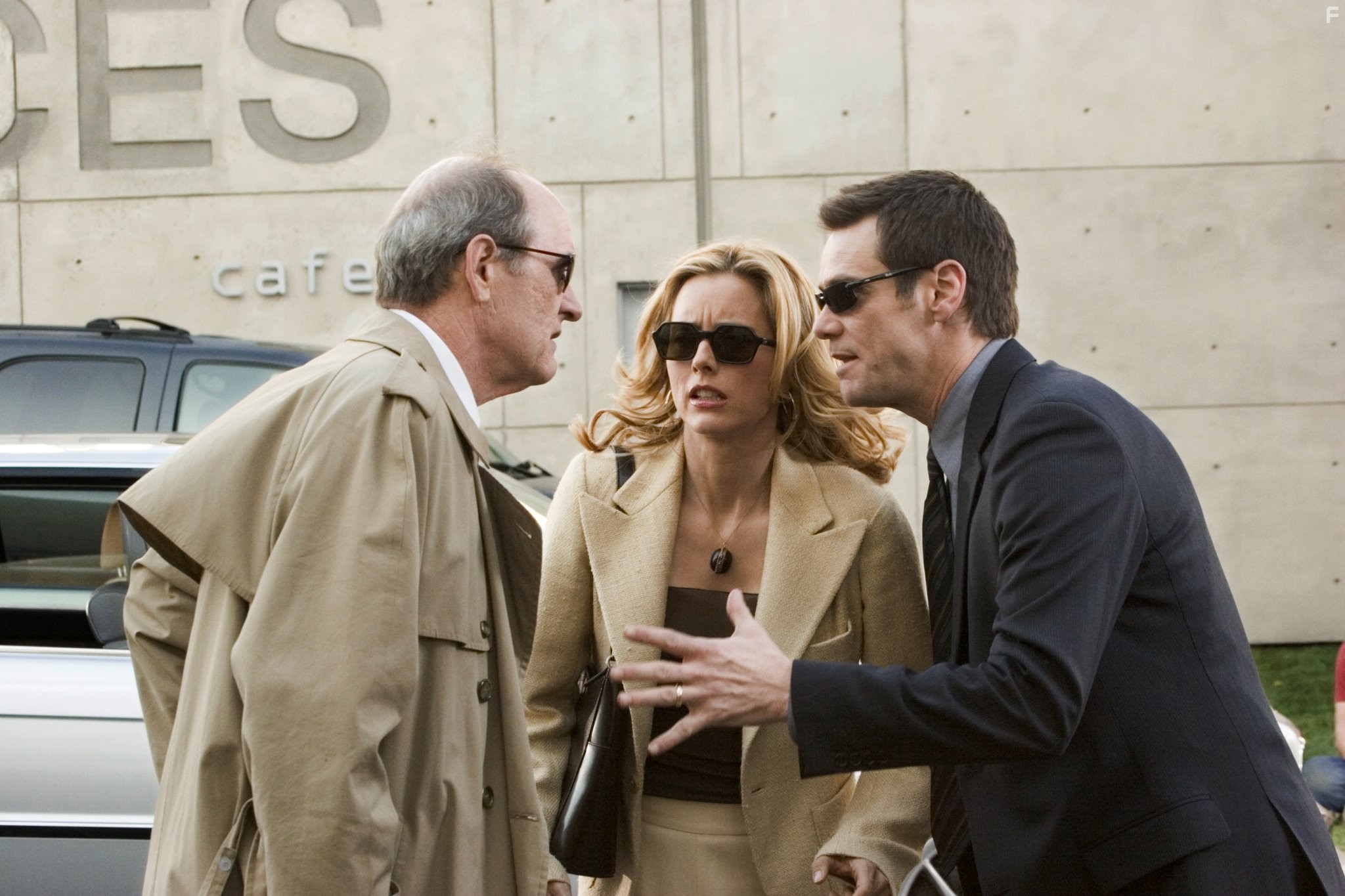 Jim Carrey, T?a Leoni, and Richard Jenkins in Аферисты (2005)