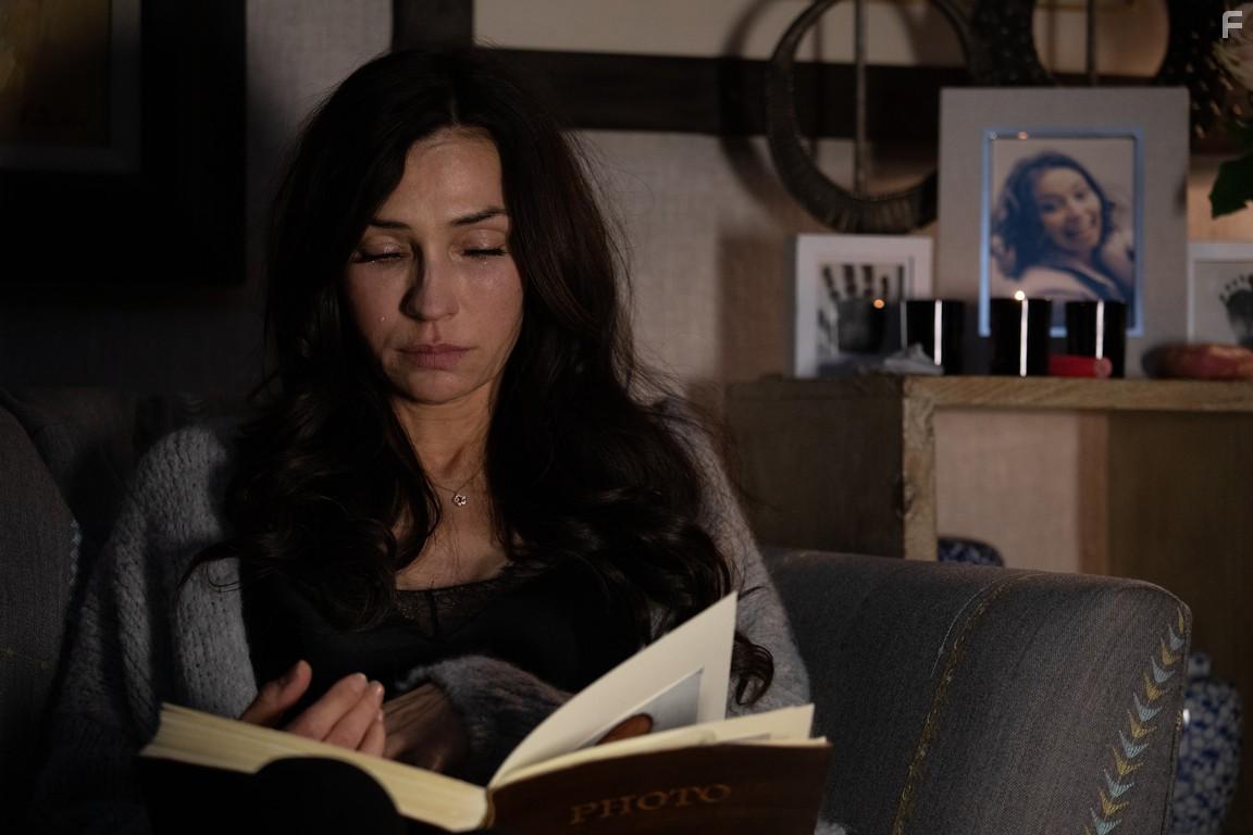 Famke Janssen in The Postcard Killings (2020)