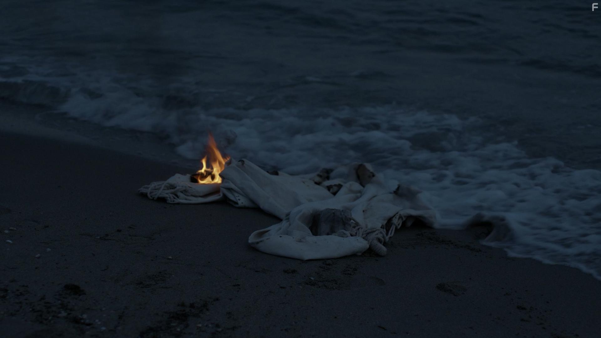 Three Bedrooms (2021)