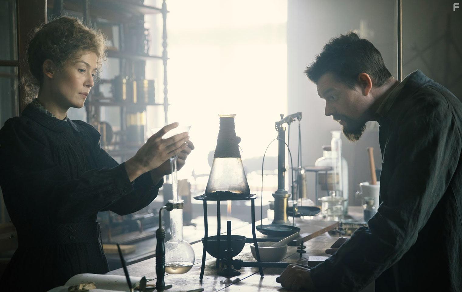 Rosamund Pike and Sam Riley in Radioactive (2019)