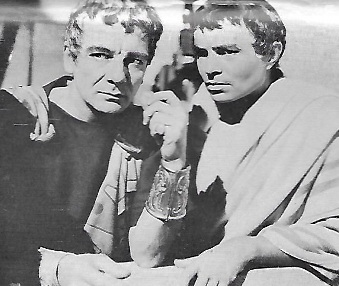 John Gielgud and James Mason in Юлий Цезарь (1953)