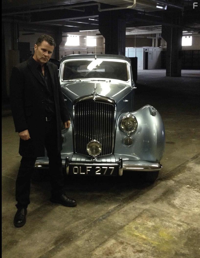 Alastair Thomson Mills in Schemers (2019)