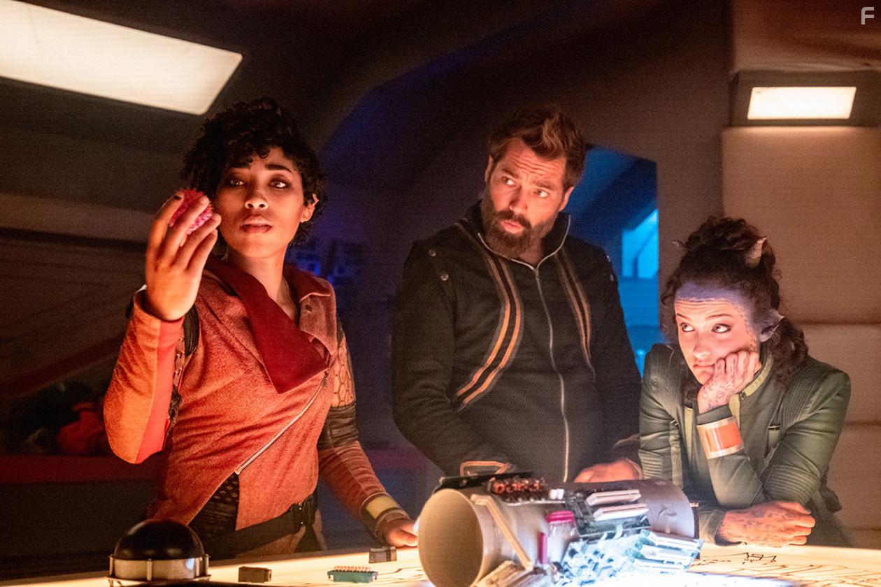 Vagrant Queen (2020)