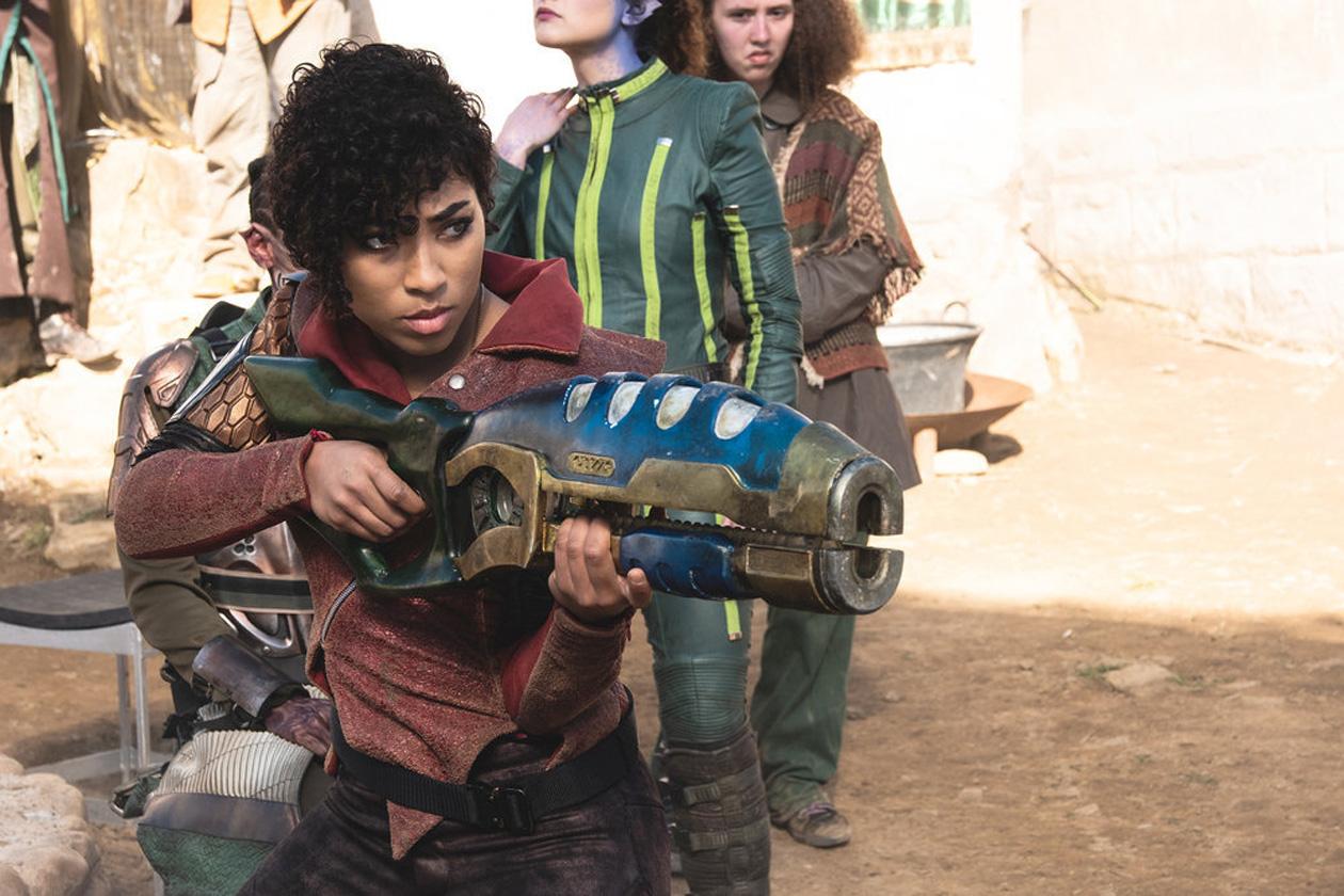 Vagrant Queen (2020)