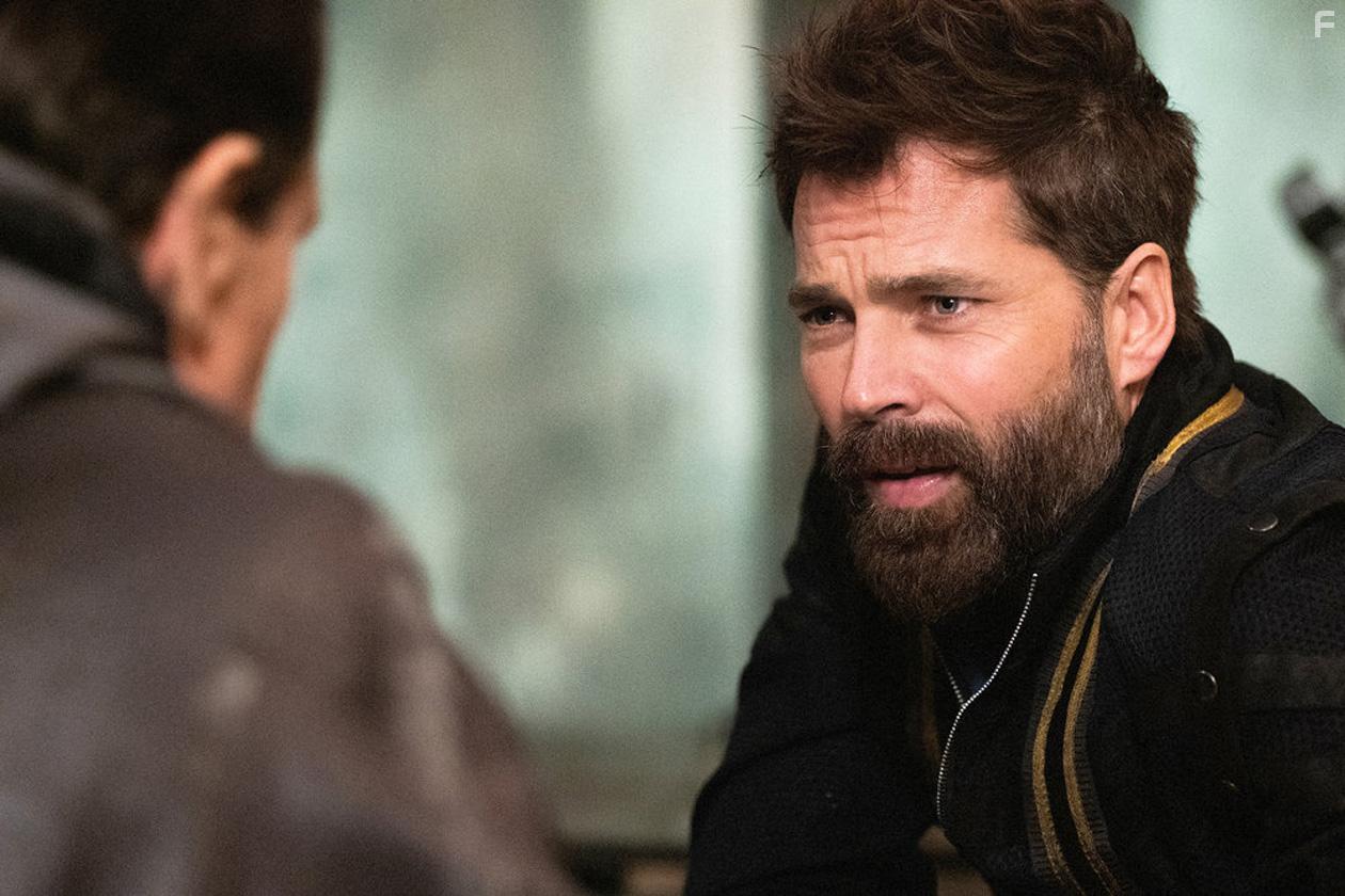 Vagrant Queen (2020)