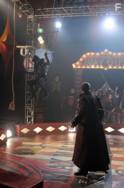 Thomas Kretschmann in Плащ (2011)