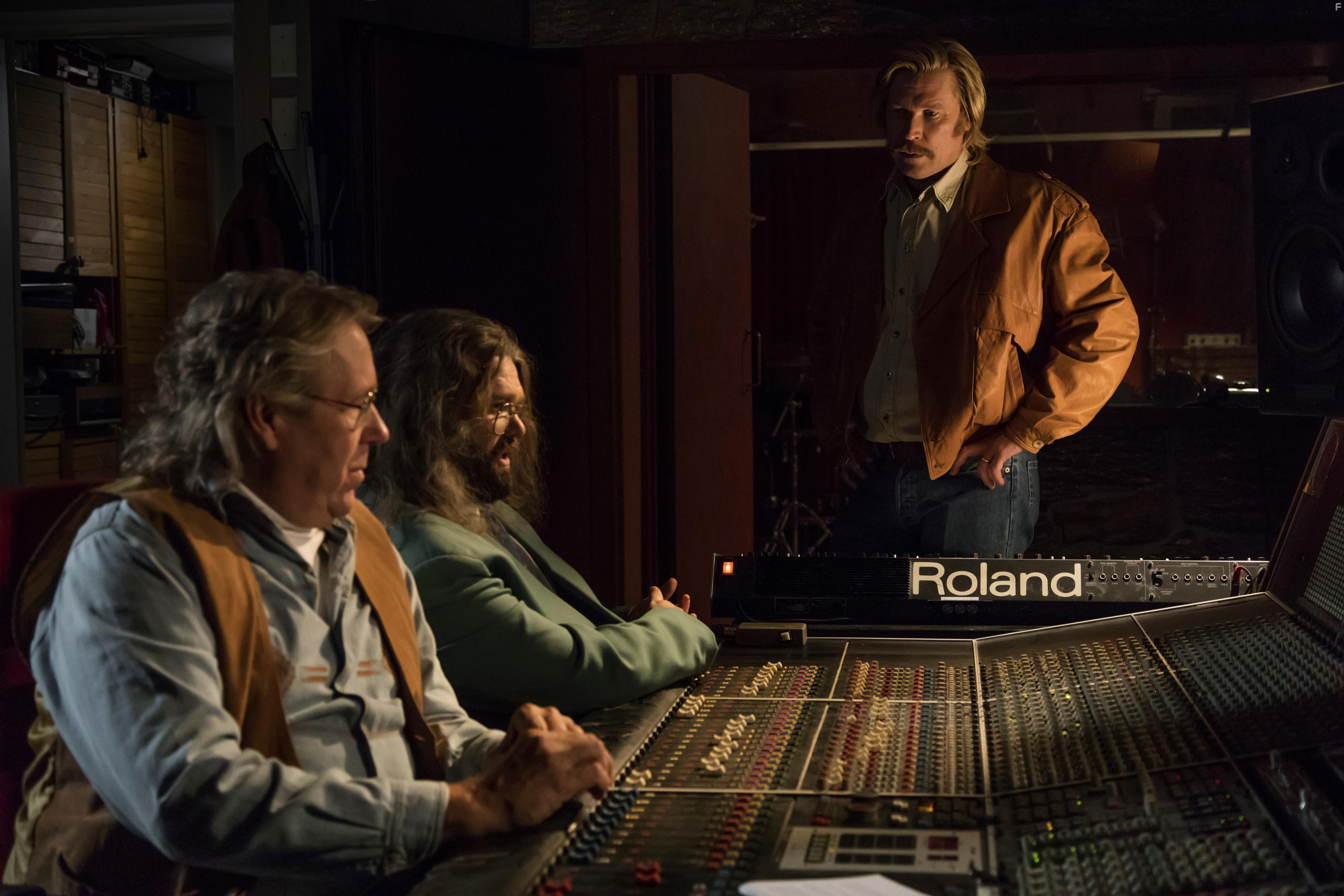 Mikko Kouki and Matti Ristinen in Olen suomalainen (2019)