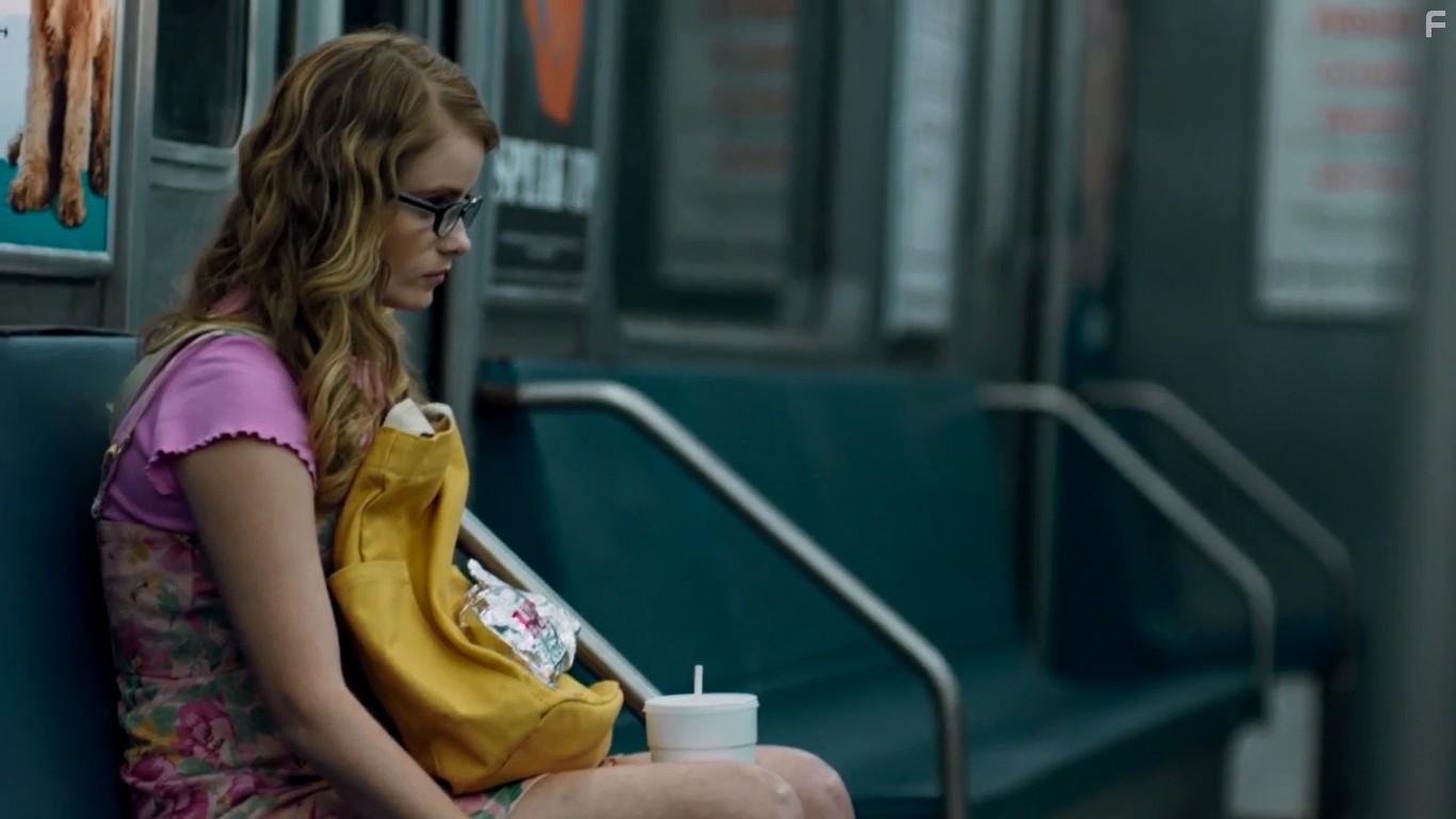 Kayla Cromer in Everything's Gonna Be Okay (2020)