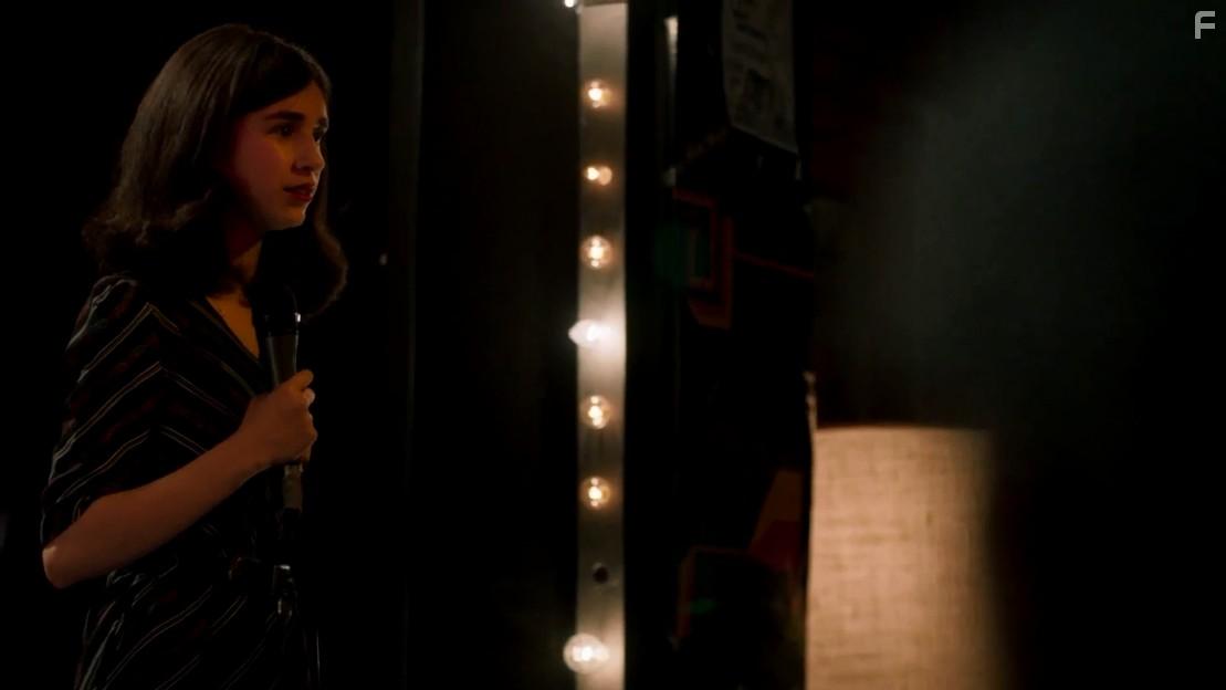 Maeve Press in Everything's Gonna Be Okay (2020)