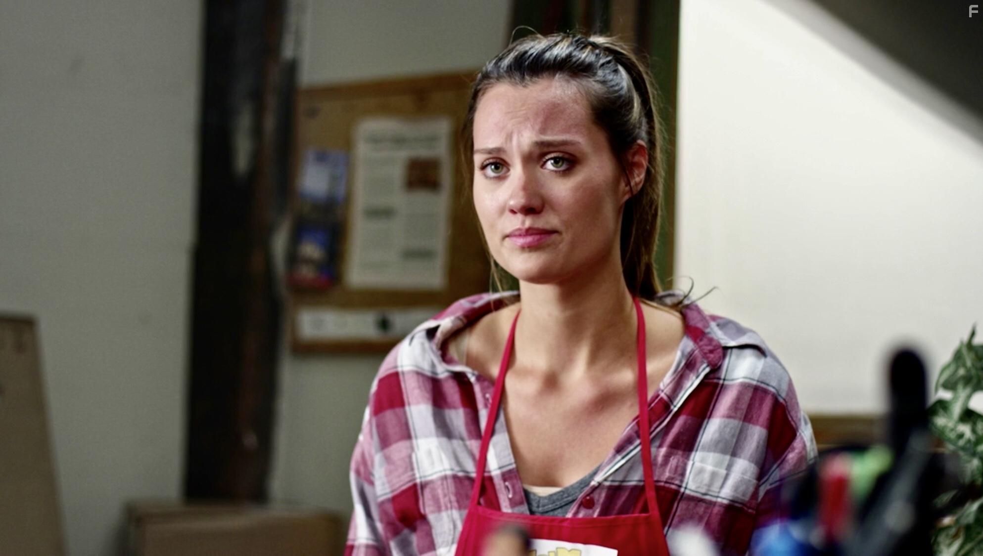 Laura James in Axcellerator (2020)