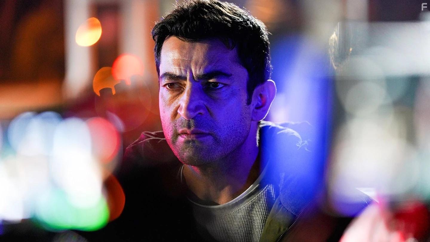 Kenan Imirzalioglu in Alef (2020)