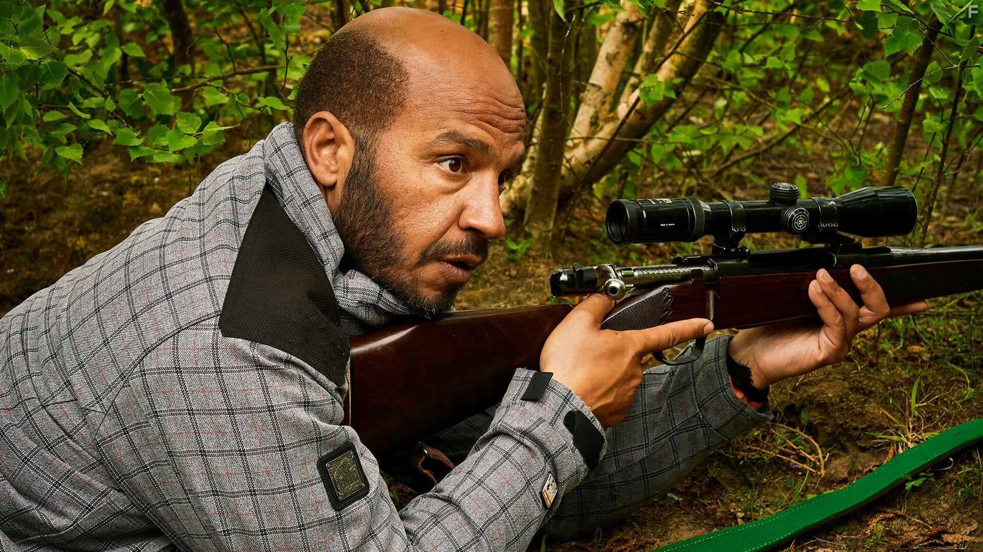 Dar Salim in Fred til lands (2019)