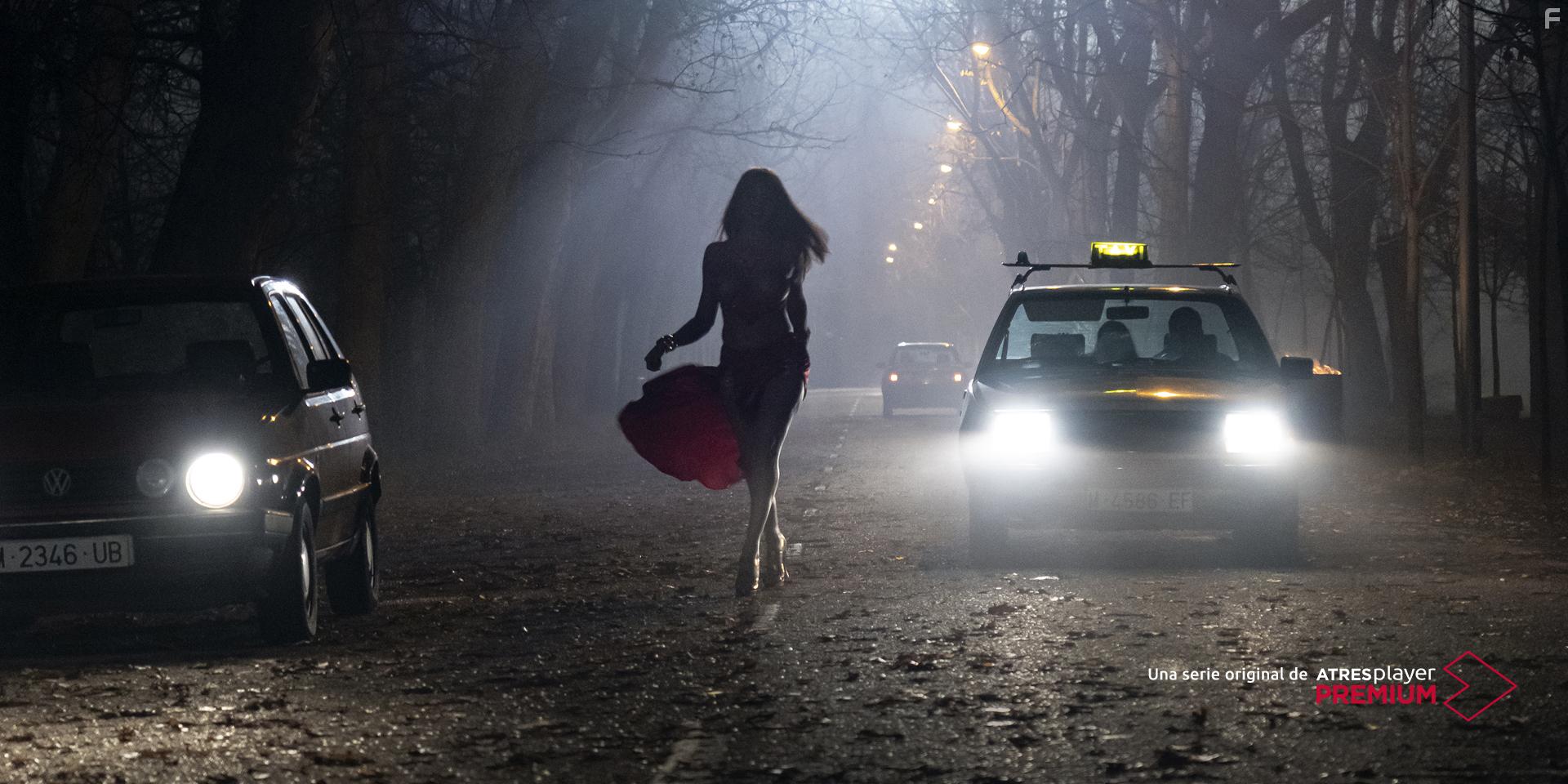 Daniela Santiago in Veneno (2020)