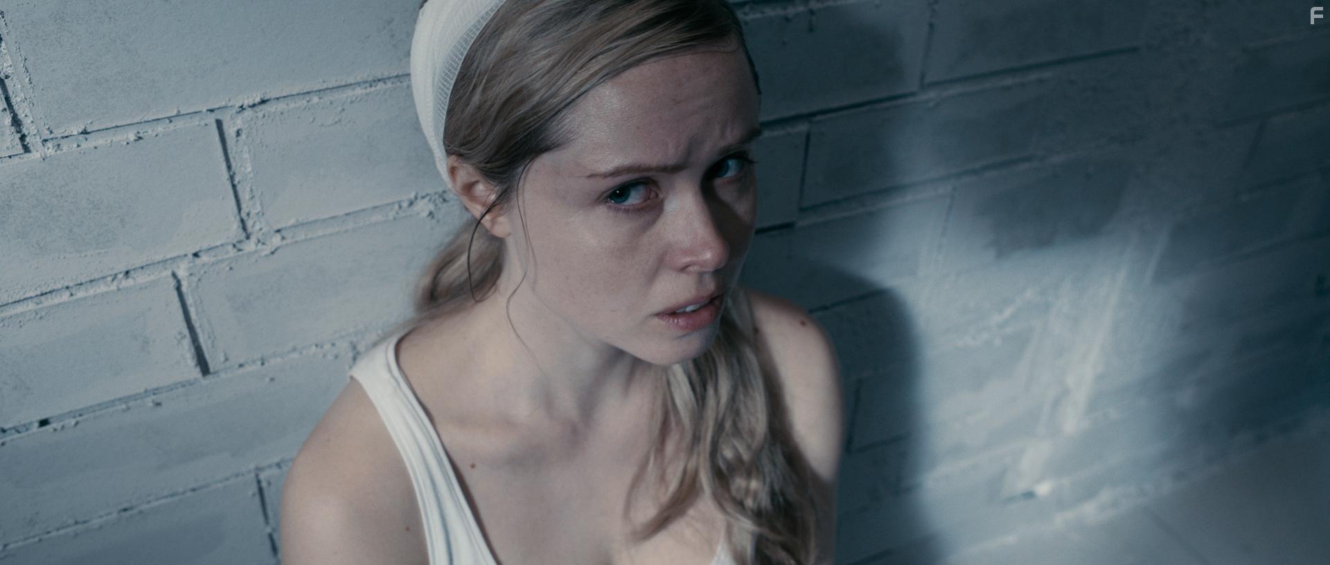 Ingvild Deila in Hippopotamus (2018)
