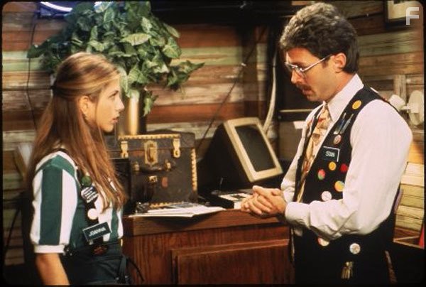 Jennifer Aniston and Mike Judge in Офисное пространство (1999)