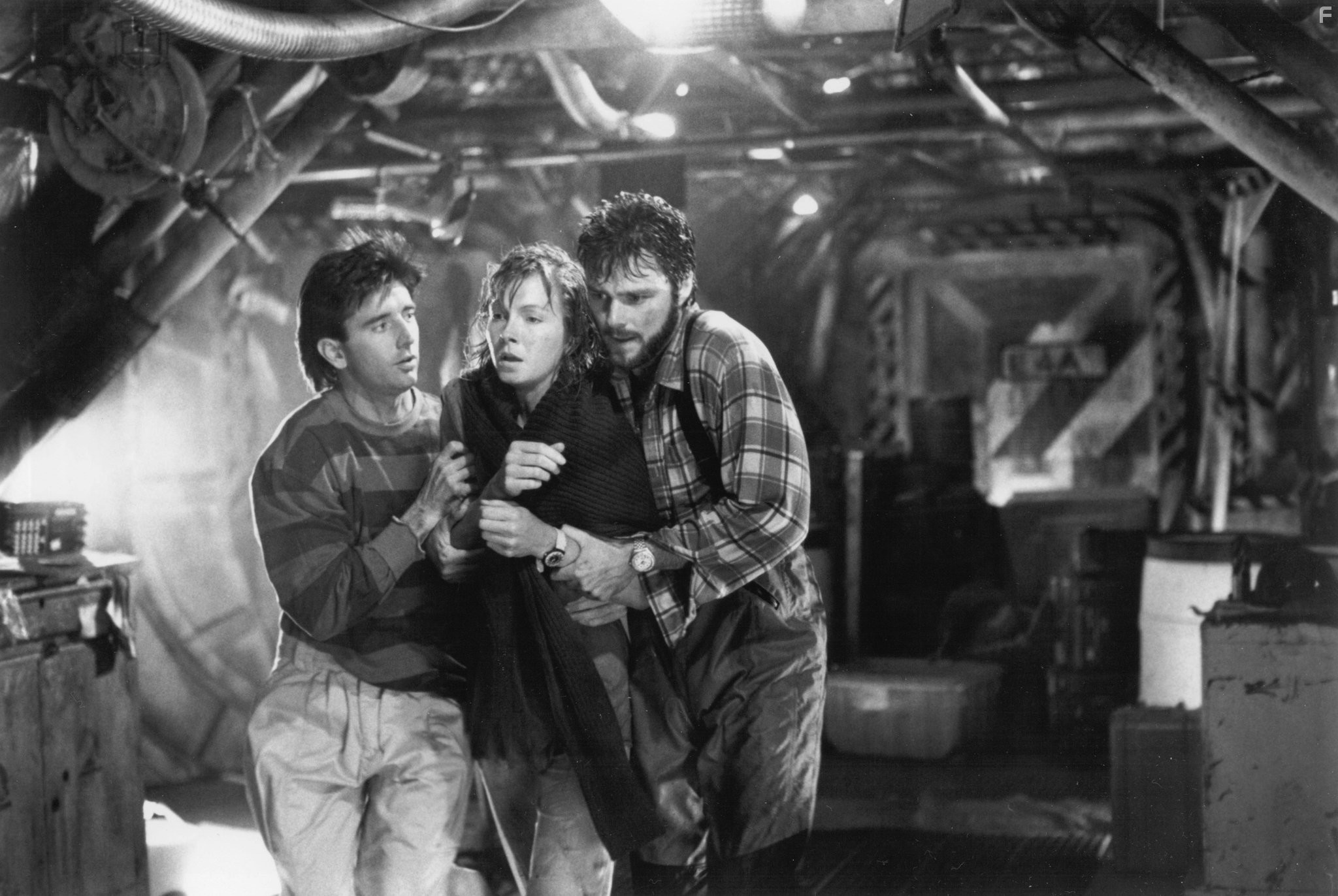 Nancy Everhard, Greg Evigan, and Matt McCoy in Глубоководная звезда шесть (1989)