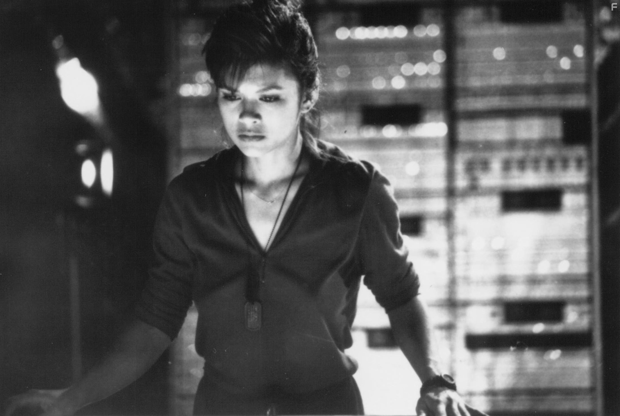 Nia Peeples in Глубоководная звезда шесть (1989)