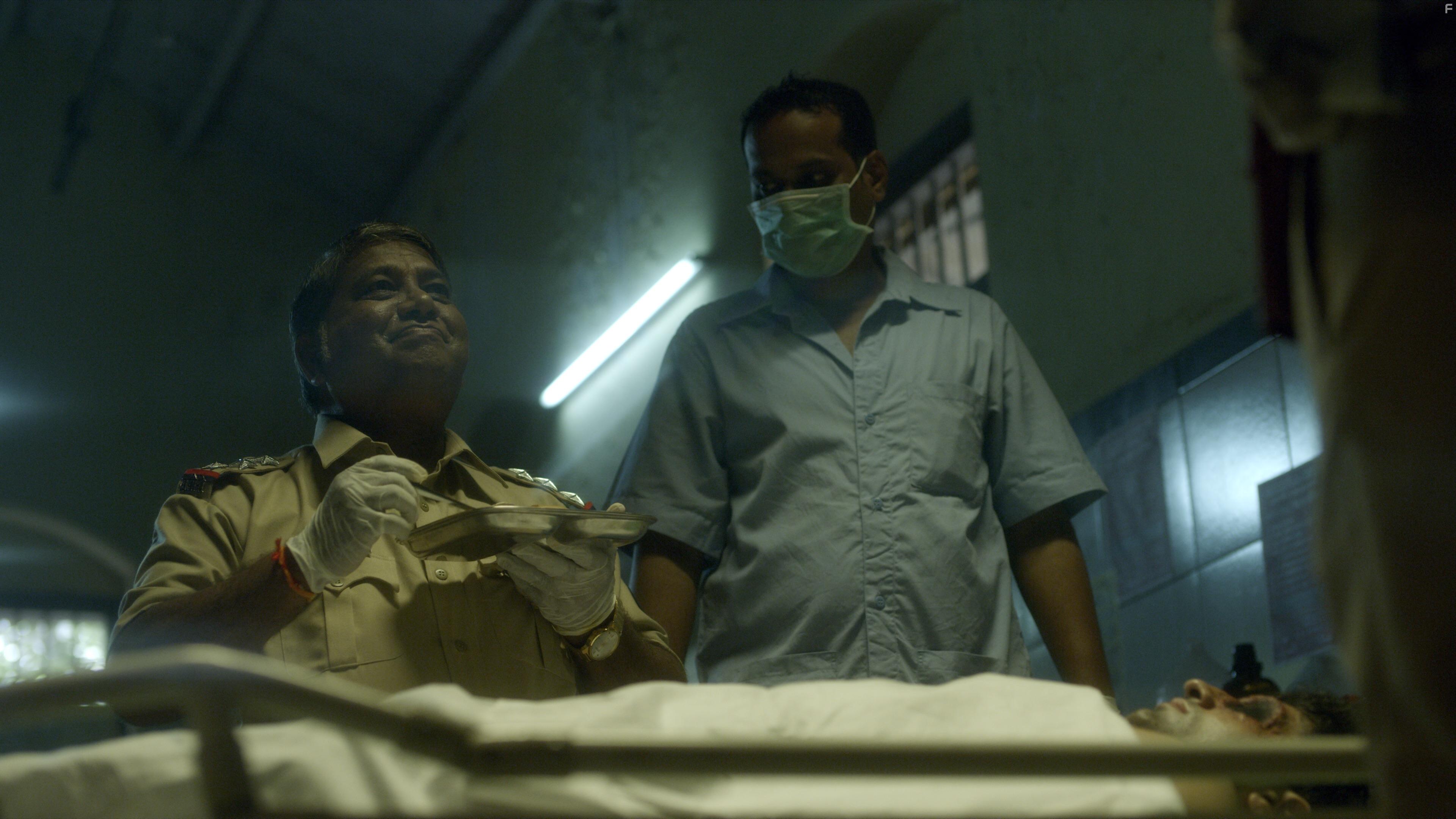 Hasmukh: Machalte Huye Hormones (2020)