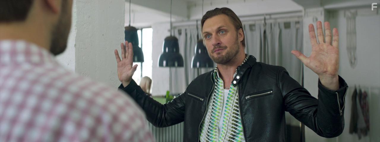 Lszl Mtray in Seveled (2019)