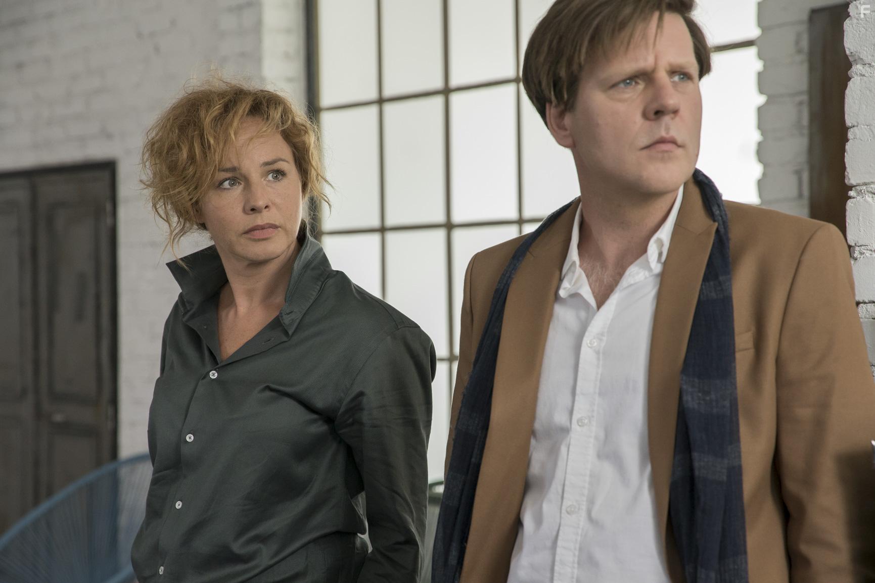 Ern Fekete and Eszter nodi in Seveled (2019)