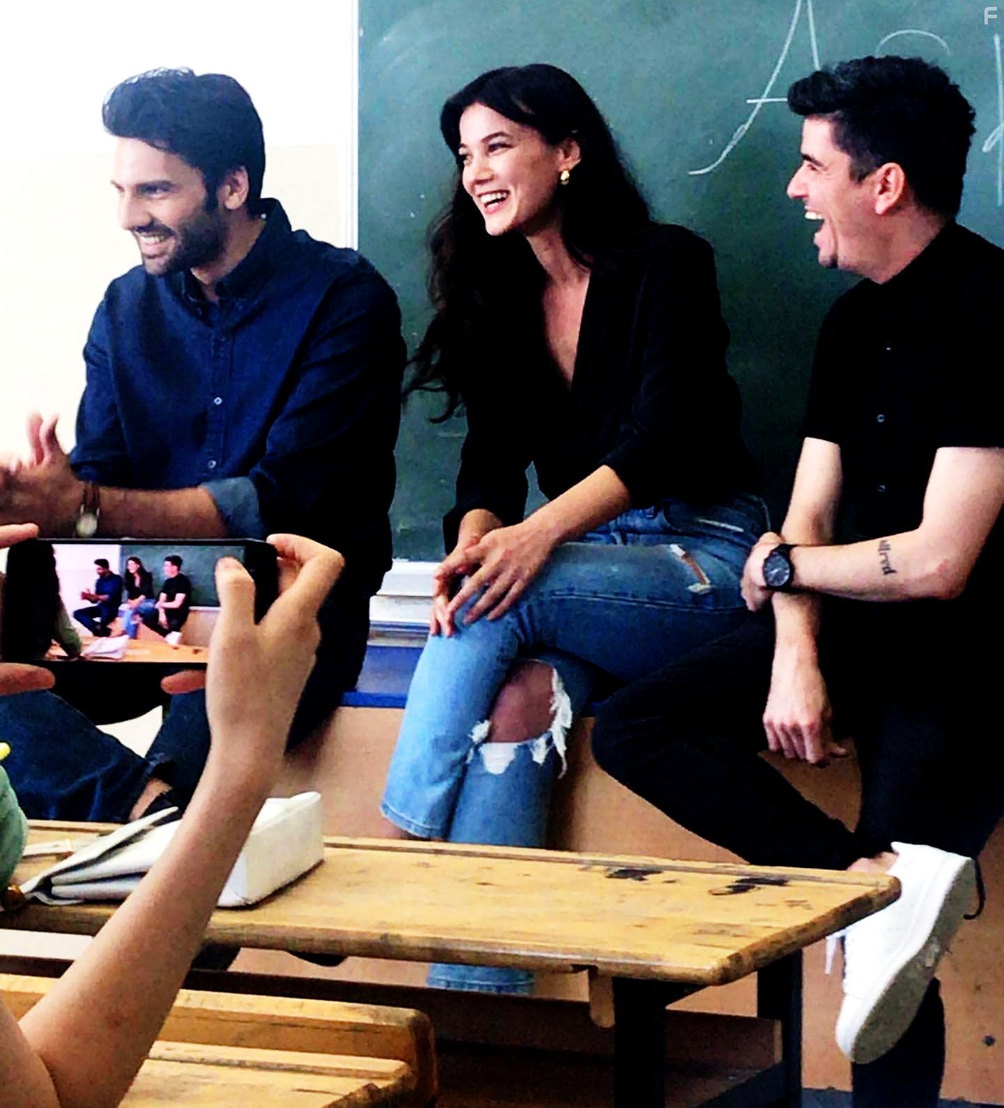 Kaan Urgancioglu and Pinar Deniz in Ask 101 (2020)