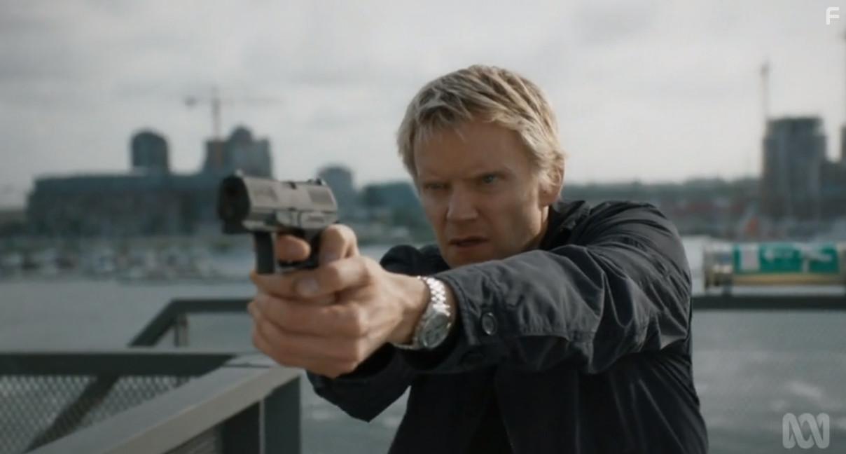 Marc Warren in Van Der Valk (2020)