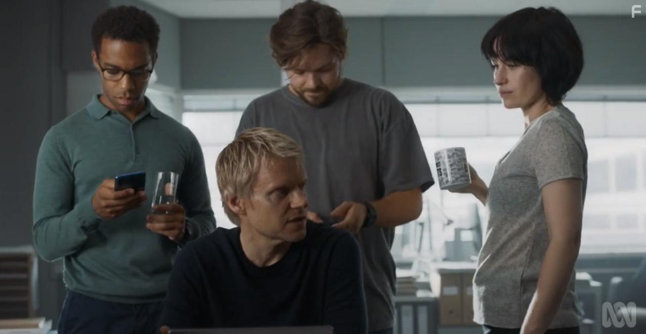 Marc Warren, Maimie McCoy, Luke Allen-Gale, and Elliot Barnes-Worrell in Van Der Valk (2020)