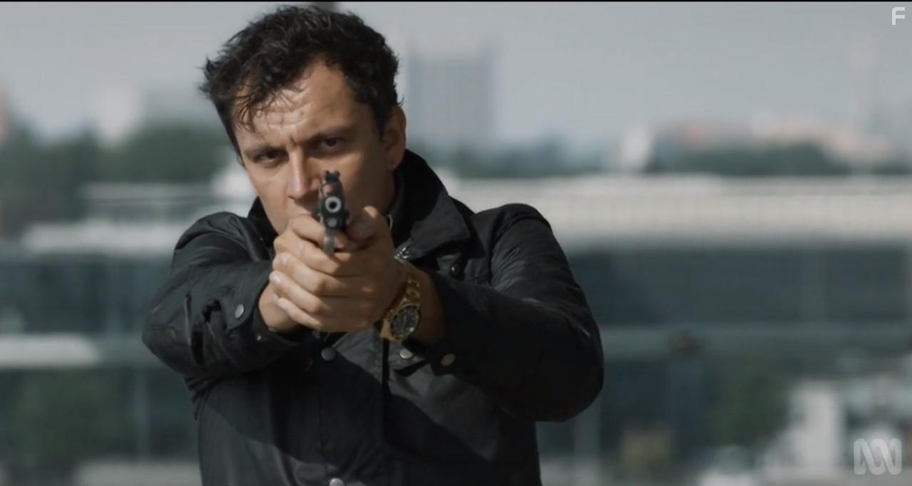 Tom Mothersdale in Van Der Valk (2020)