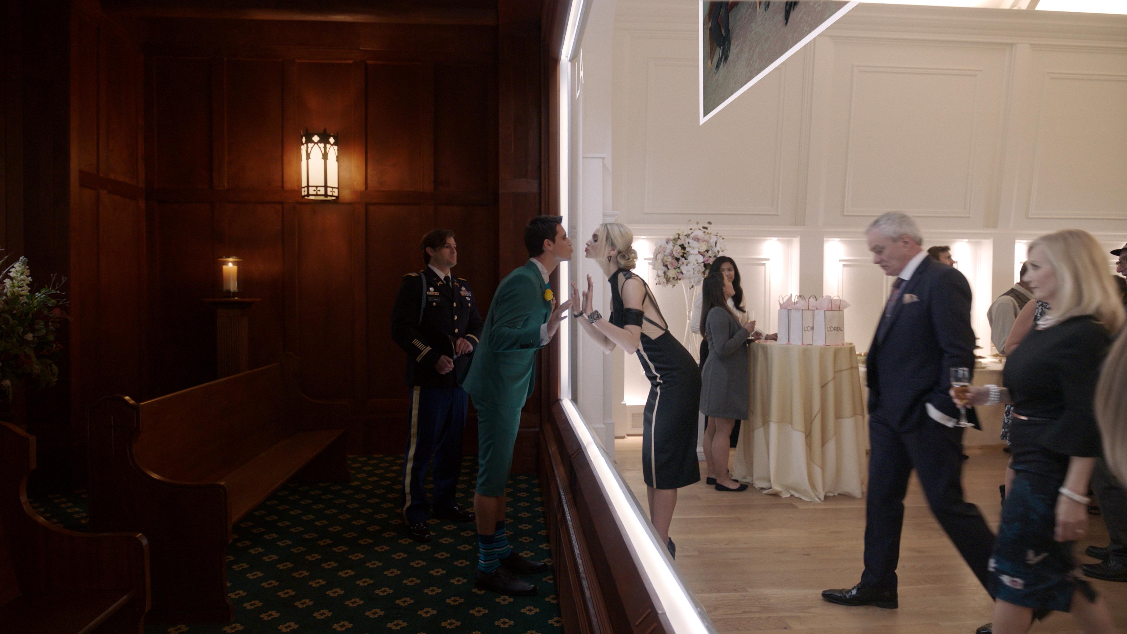 Robbie Amell, Kevin Bigley, and Allegra Edwards in Upload (2020)