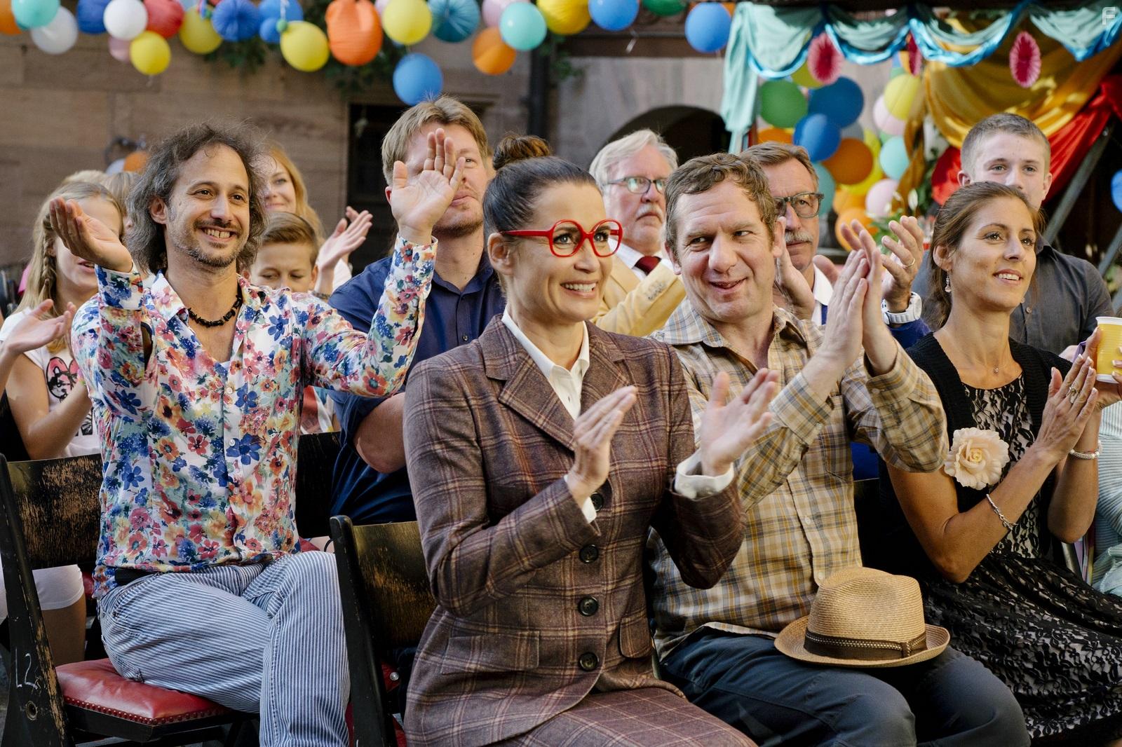 Anja Kling in Hilfe, ich hab meine Lehrerin geschrumpft (2015)