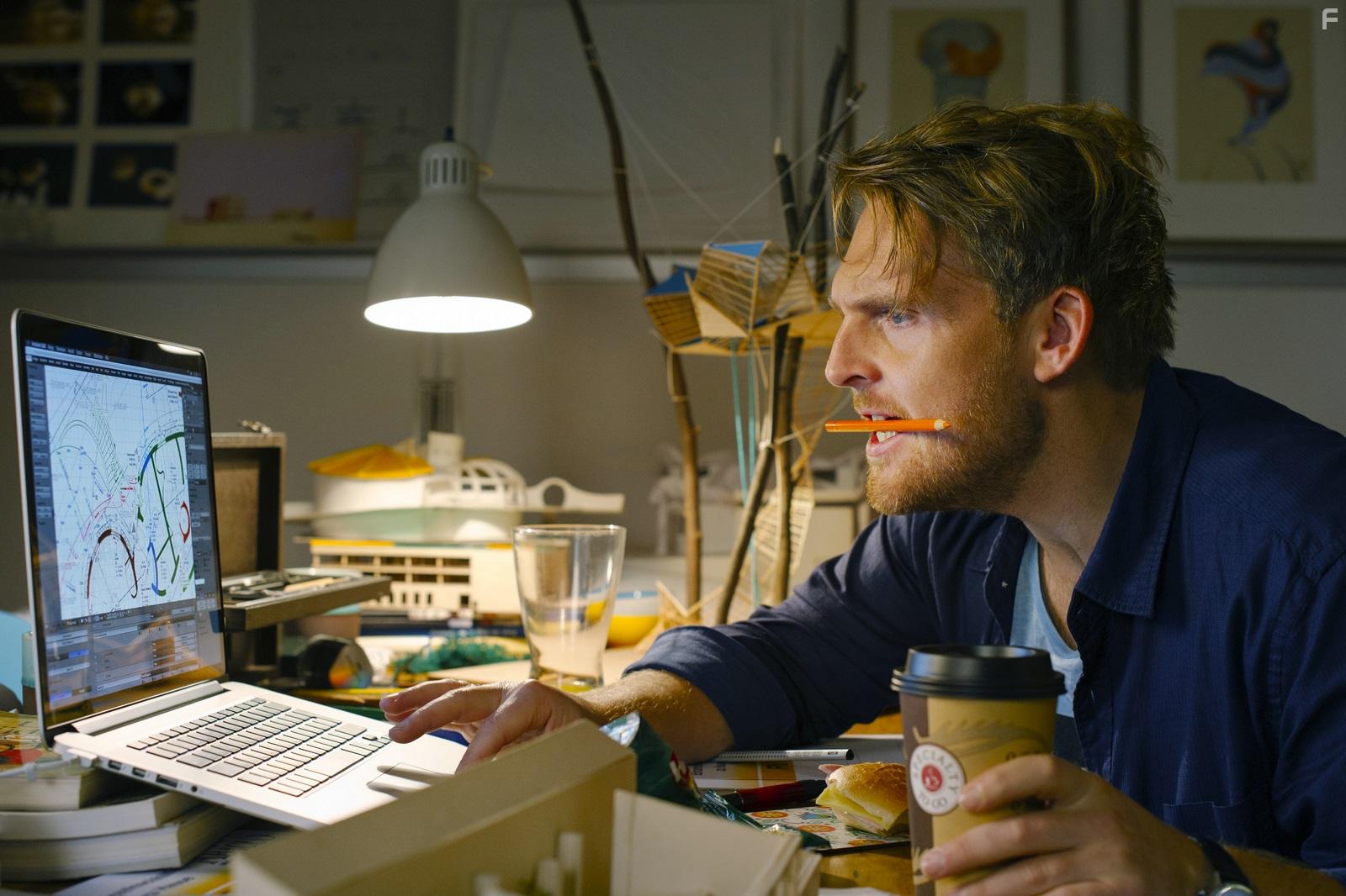 Axel Stein in Hilfe, ich hab meine Lehrerin geschrumpft (2015)