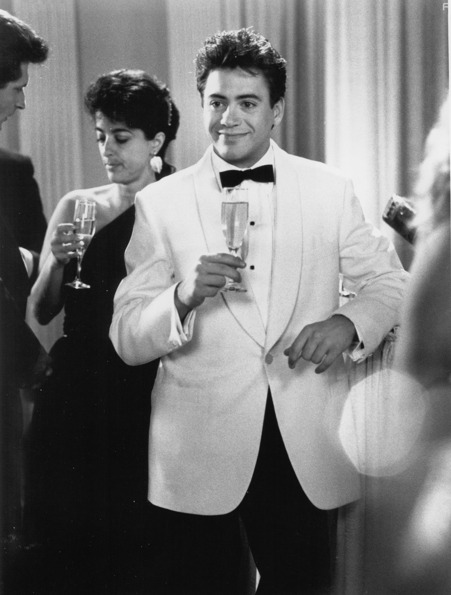 Robert Downey Jr. in Шансы есть (1989)