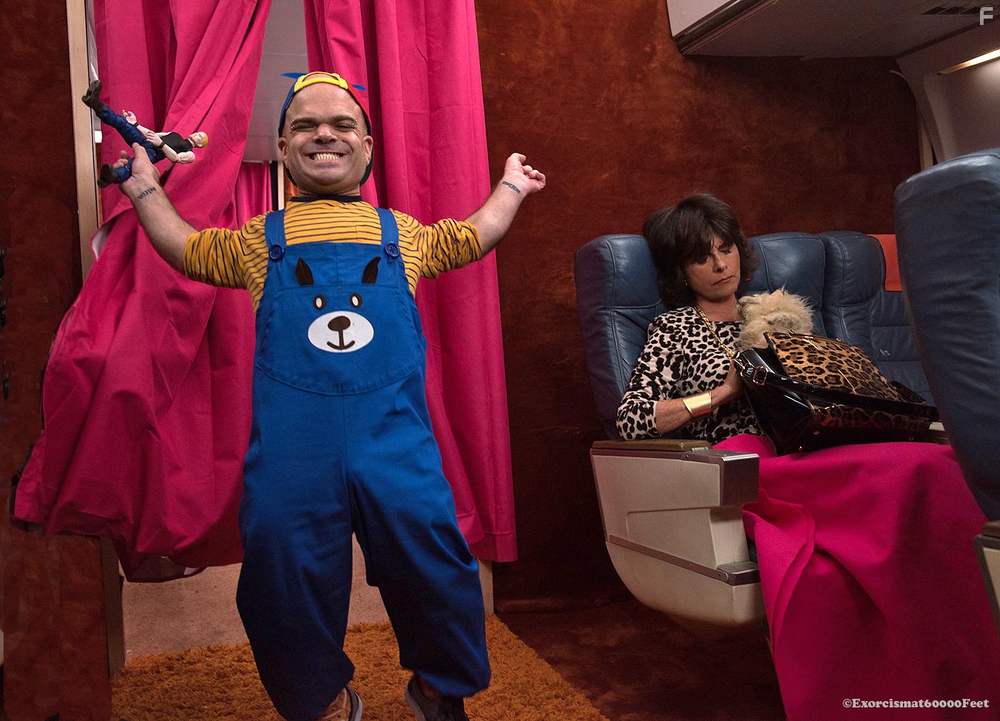 Экзорцизм на высоте 60 000 футов