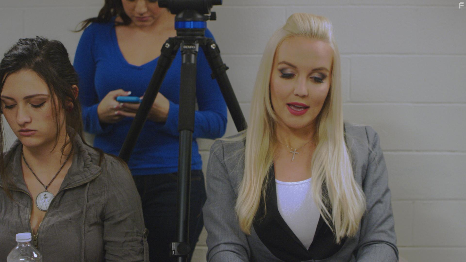 Lucia Oskerova, John E Seymore, Patricia Ashley, and Brialynn Massie in Human Zoo (2020)