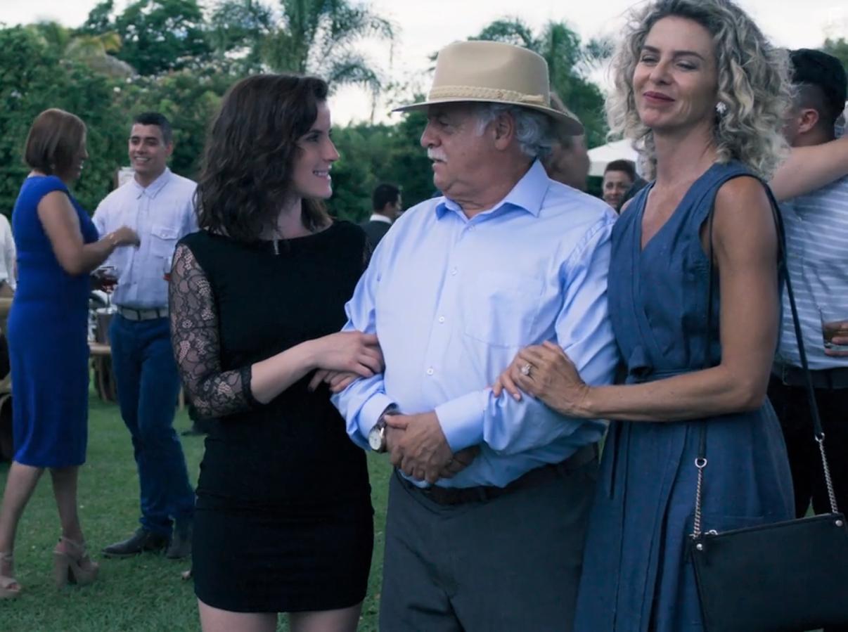 Margarita Rosa de Francisco, Germn Quintero, and Laura Perico in Jugar con Fuego (2019)