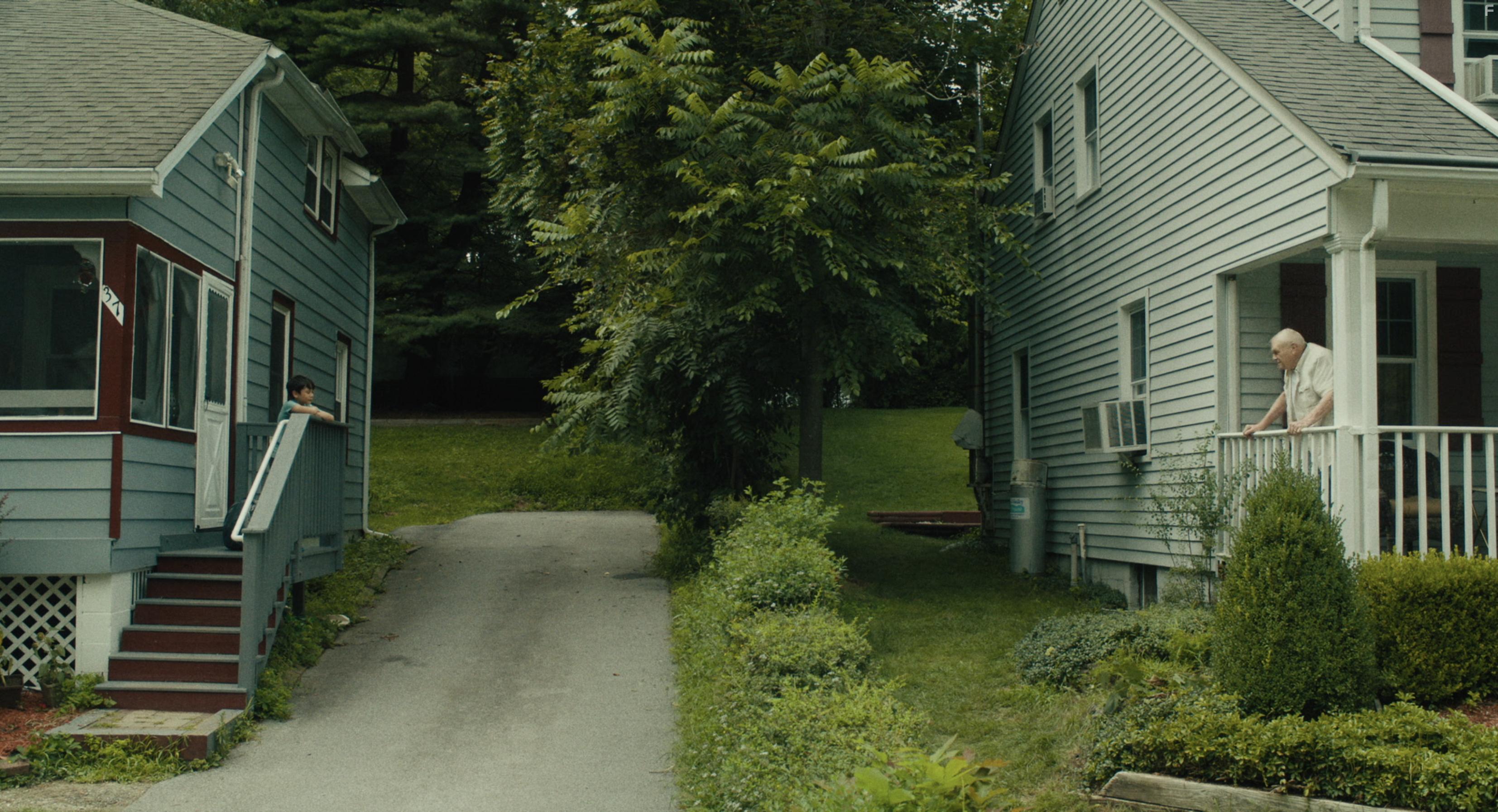 Brian Dennehy and Lucas Jaye in Driveways (2019)