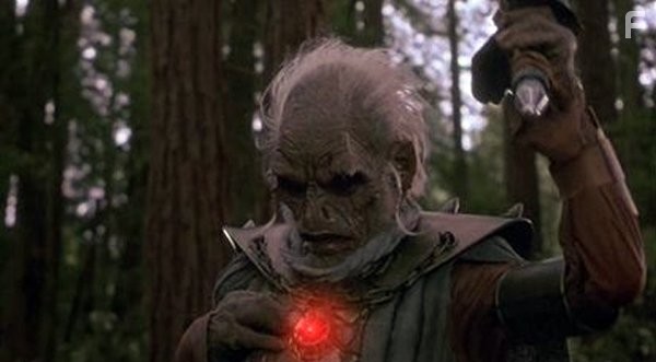 Carel Struycken in Эвоки: Битва за Эндор (1985)