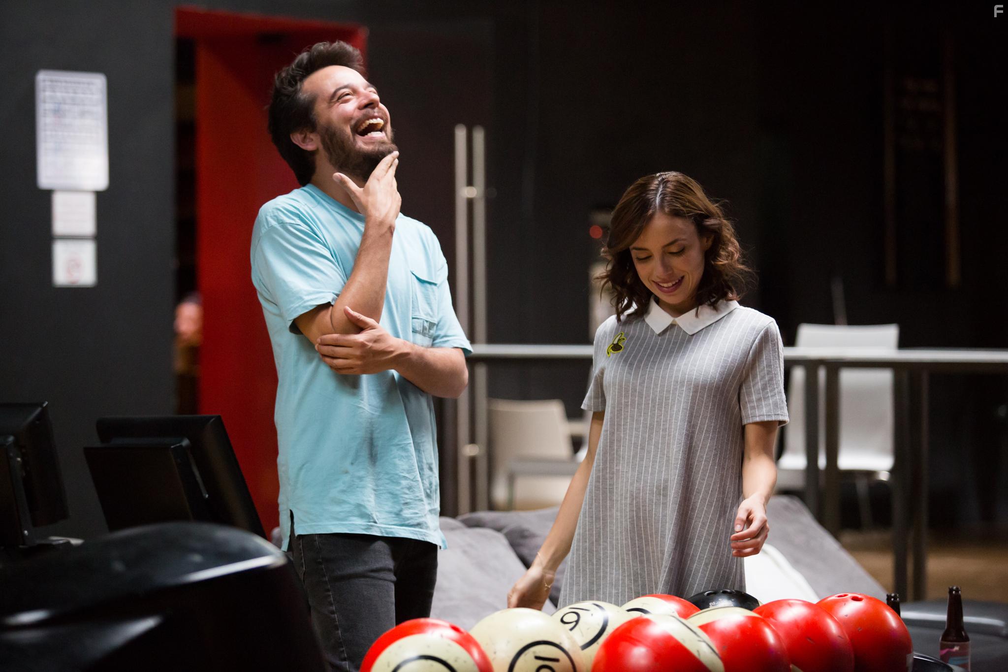 Marcela Guirado and Leonardo Ortizgris in Conoces a Toms? (2019)