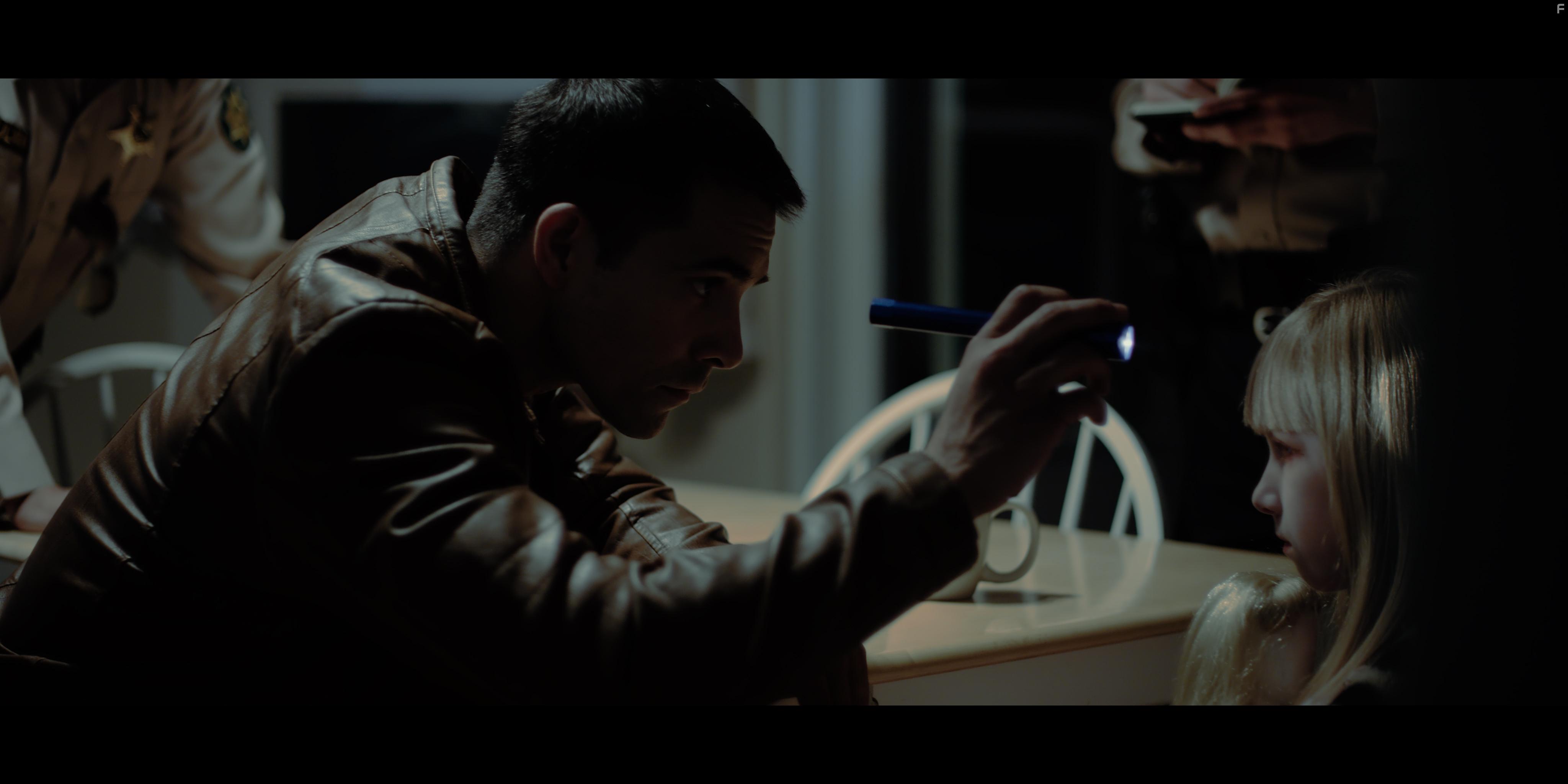 Ace Marrero and Sophia Ferguson in Interpreters (2019)