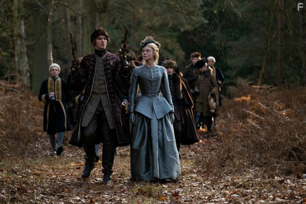 Nicholas Hoult and Elle Fanning in The Great (2020)