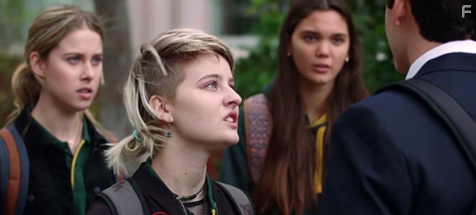 Asher Yasbincek, Melody Rom, Bridie McKim, and Nicholas Di Nardo in The Heights (2019)