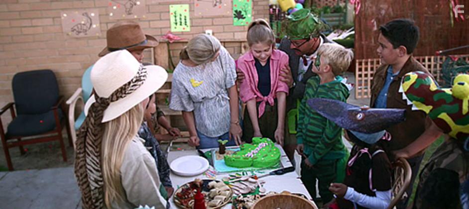 Dan Paris, Saskia Hampele, Amelia Kelly, and Orlando Borg in The Heights (2019)