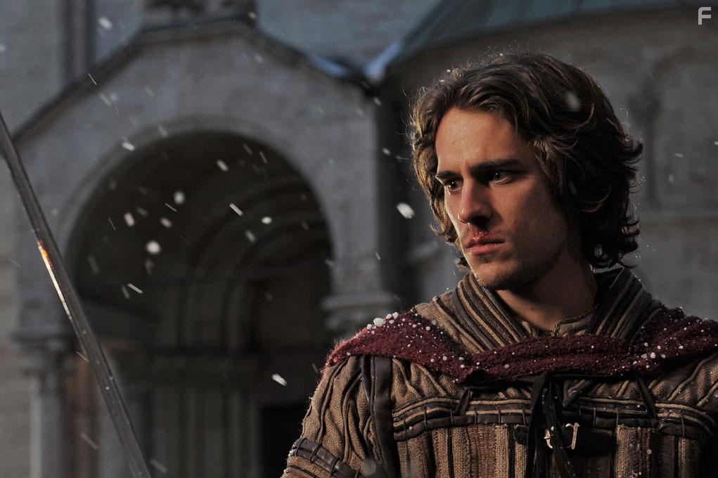 Martio Rivas in Romeo and Juliet (2014)