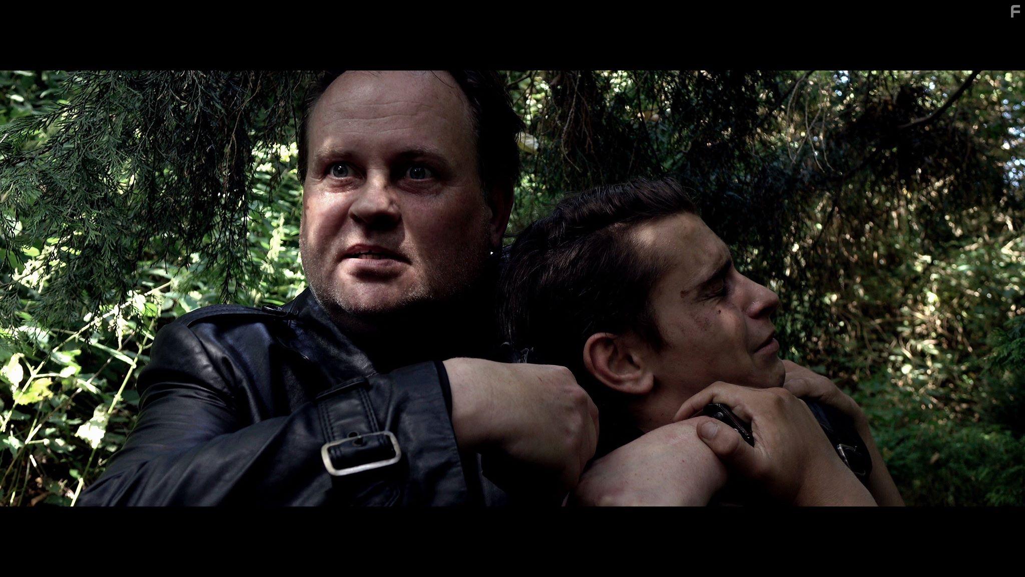 Thomas Goersch and Jannik Dren in Breakdown Forest - Reise in den Abgrund (2019)