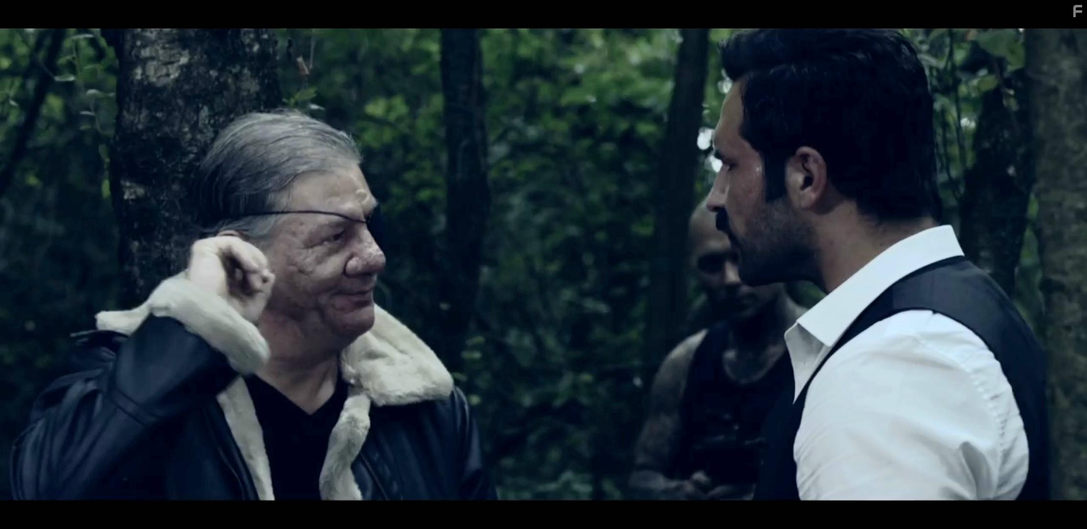 Claude-Oliver Rudolph and Nazif Kilic in Breakdown Forest - Reise in den Abgrund (2019)